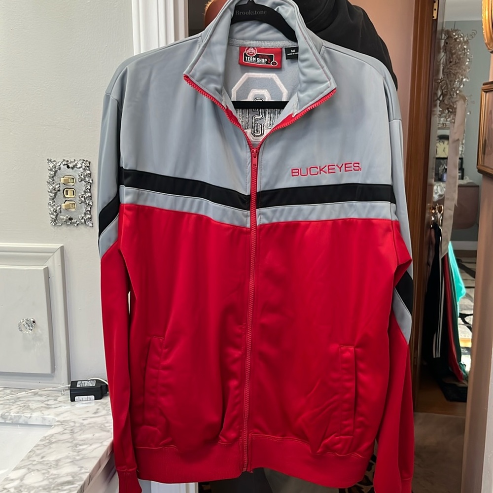 Ohio State Buckeyes Official team shop size Medium zip jacket